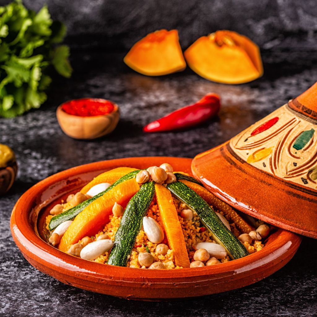 Couscous aux 7 légumes, tfaya et pois chiches